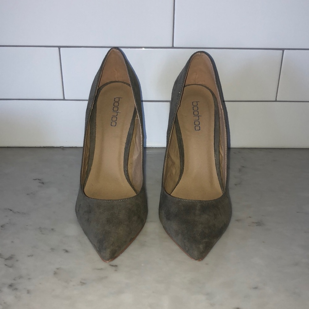 Olive green pumps